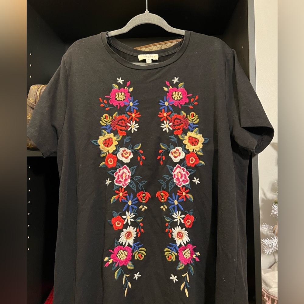 🖤Umgee tee shirt dress